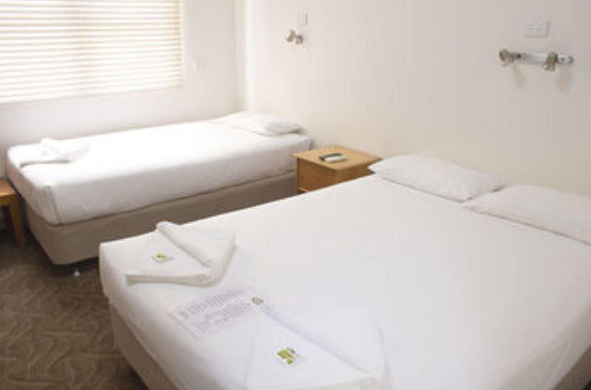 Cbd Hotel Newcastle Exteriör bild
