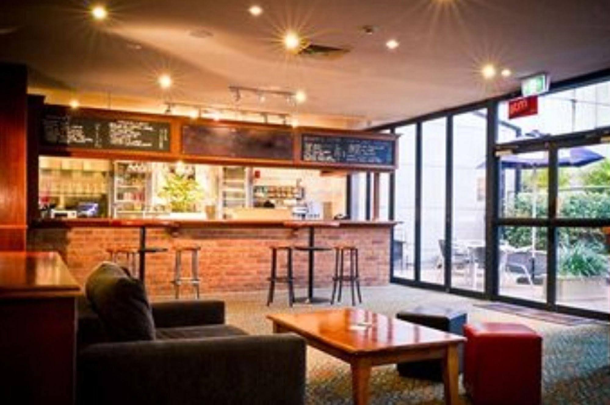 Cbd Hotel Newcastle Exteriör bild